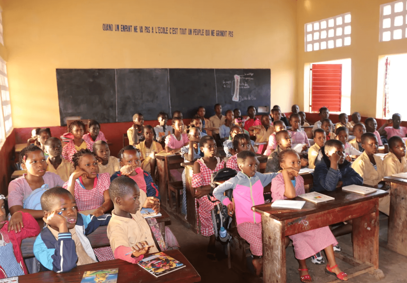 Soutien à la réhabilitation des écoles prioritaires