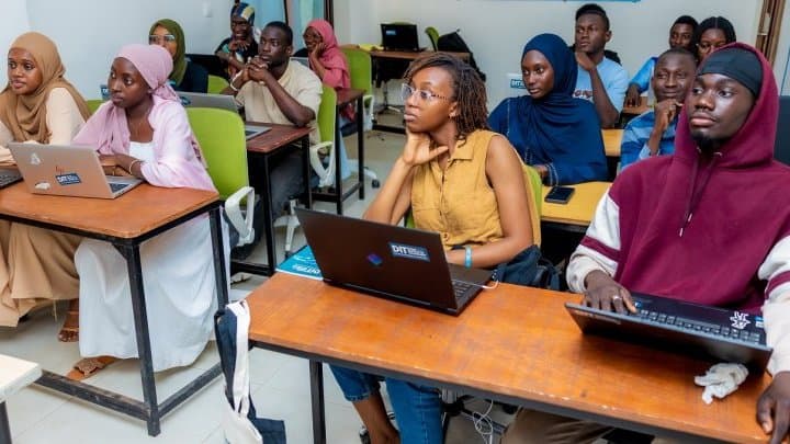 Investir dans l'avenir de Dakar : Création d'entreprises à impact pour l'emploi des jeunes